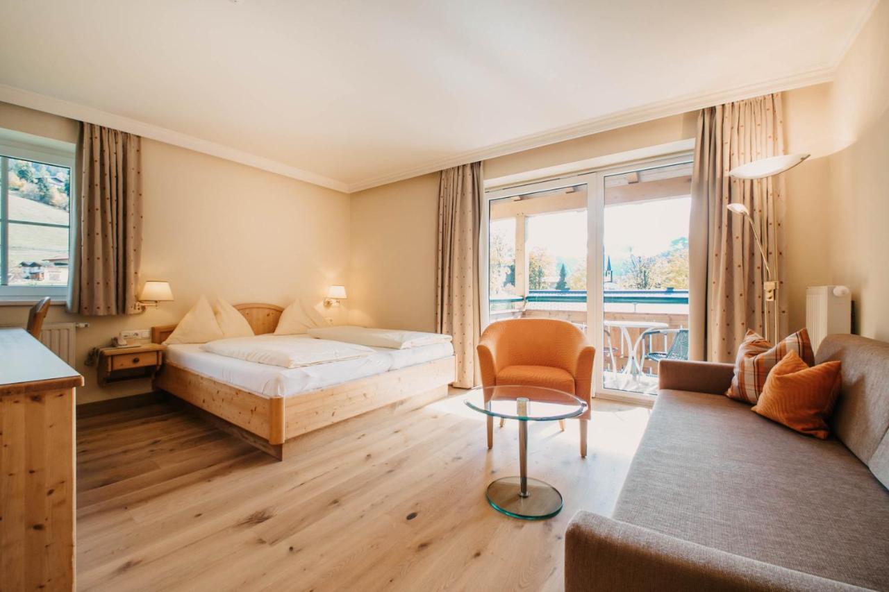 Hotel Guggenberger Клайнарл Екстериор снимка