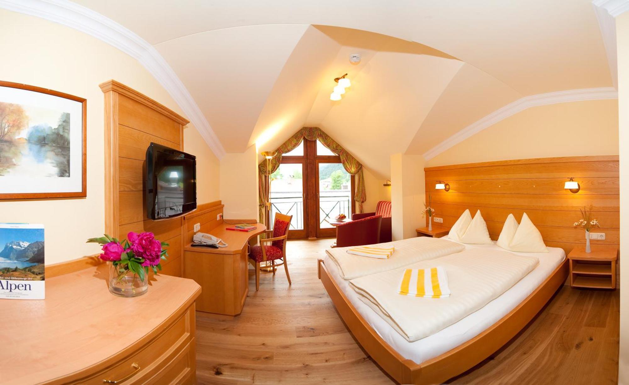 Hotel Guggenberger Клайнарл Екстериор снимка