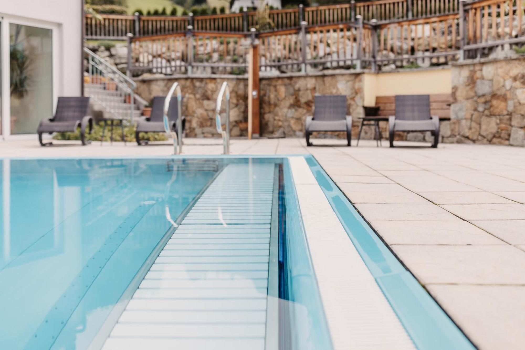 Hotel Guggenberger Клайнарл Екстериор снимка
