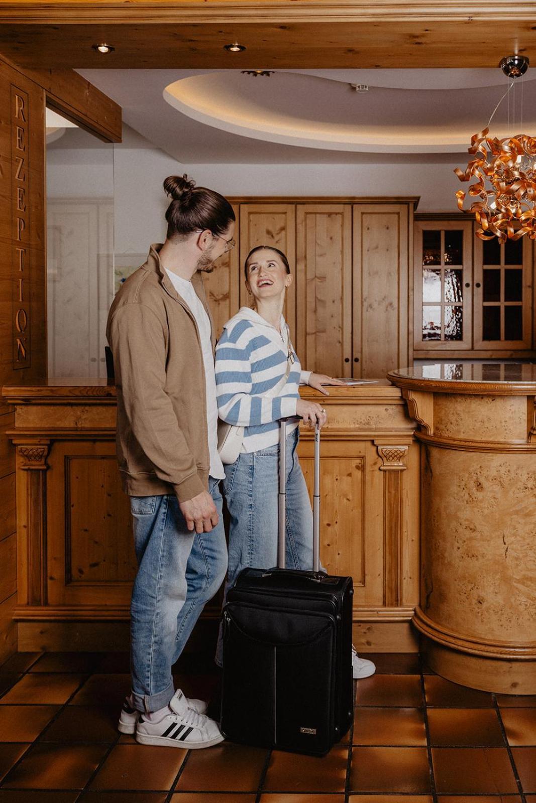 Hotel Guggenberger Клайнарл Екстериор снимка